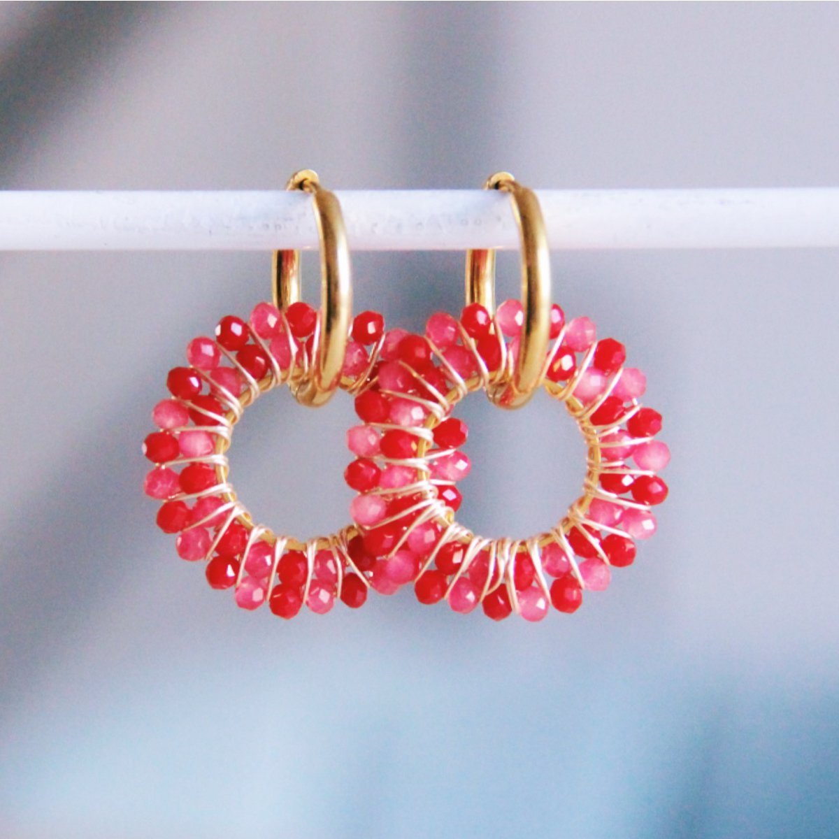 COOSZ_handgemaakte oorbellen rood / roze