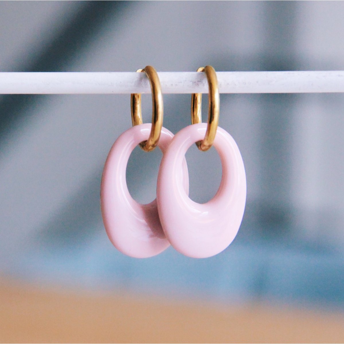 COOSZ_Bazou_harsoorbel lila