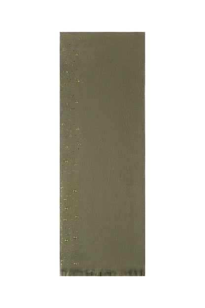 Winter scarf with stones