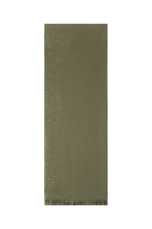 Winter scarf with stones