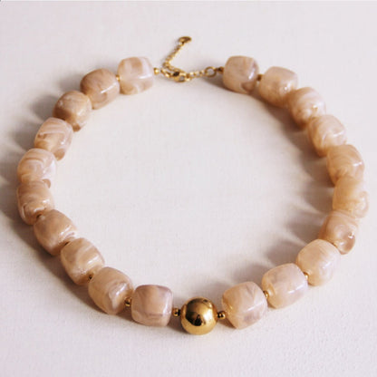 COOSZ_Bazou_kralenketting beige