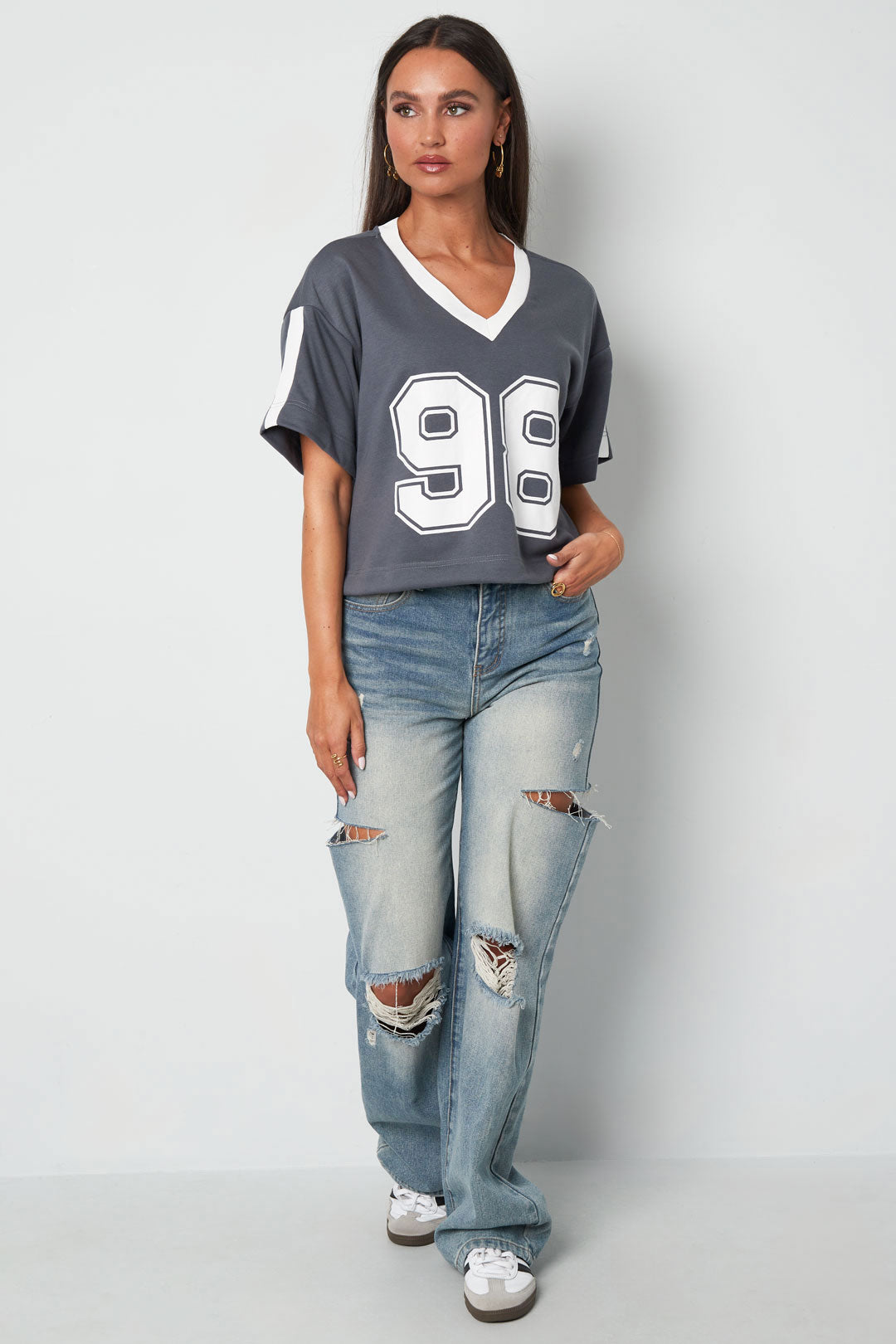 Knitted Cotton Women's V-Neck T-Shirt Sporty Color Clash