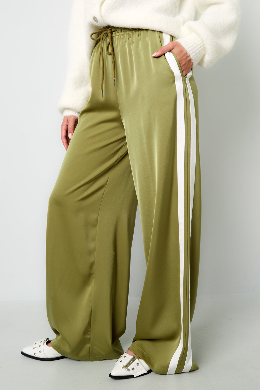 Lela trousers with stripes