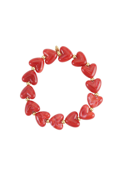 Elastieken hartjes kralenarmband