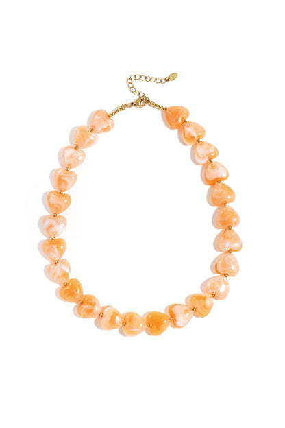 Ketting met hartvormige kralen