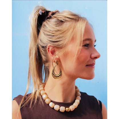 COOSZ_Bazou_kralenketting beige